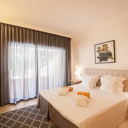 Aloha Hill Club Apartament